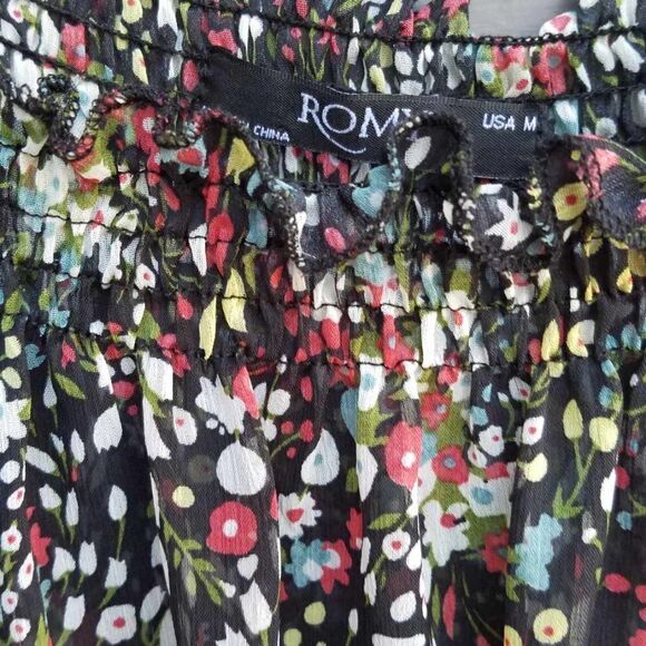 Romy Sheer Black Floral Peasant Top size Medium - Picture 2 of 8